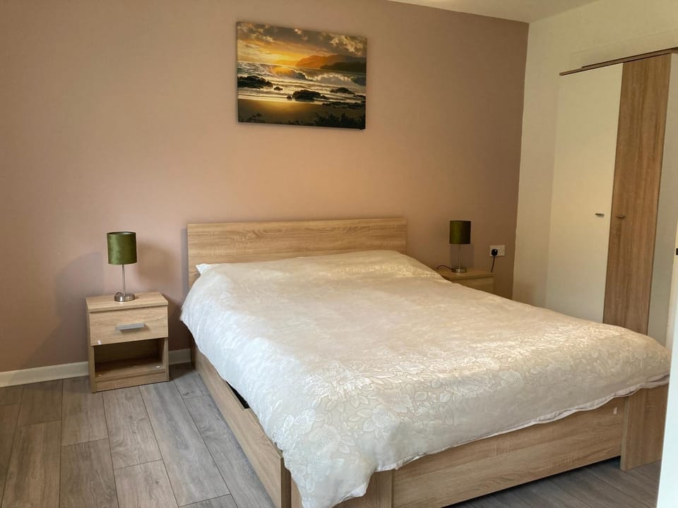 Bed, Bedroom, wardrobe