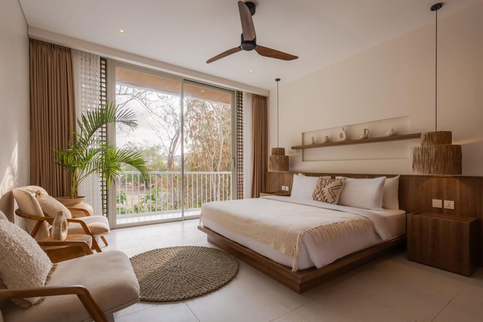 Property building, Bed, Day, View (from property/room), Balcony/Terrace, Balcony/Terrace, Seating area, Bedroom