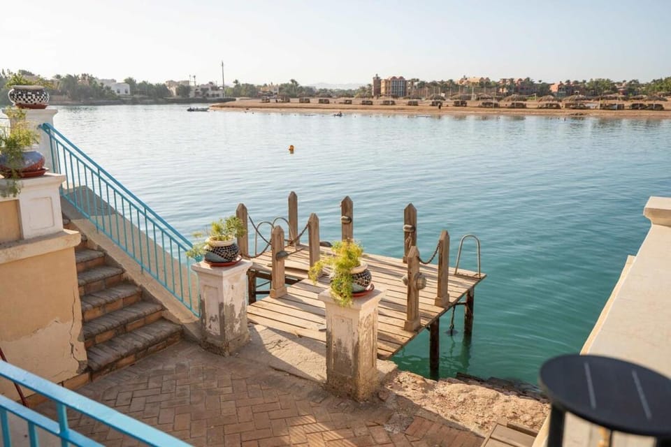 Garden, Sea view