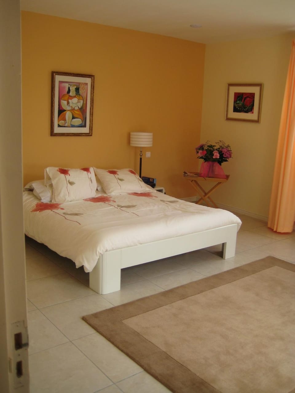 Living room, Bedroom