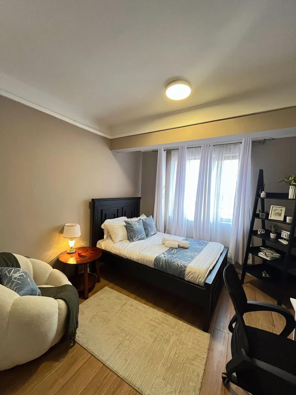 CynTheo Stays, Wanyee Road Apartment in Nairobi County