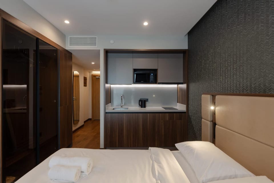 Sea & Boulevard view studio high floor - Wehost Apartment in Batumi