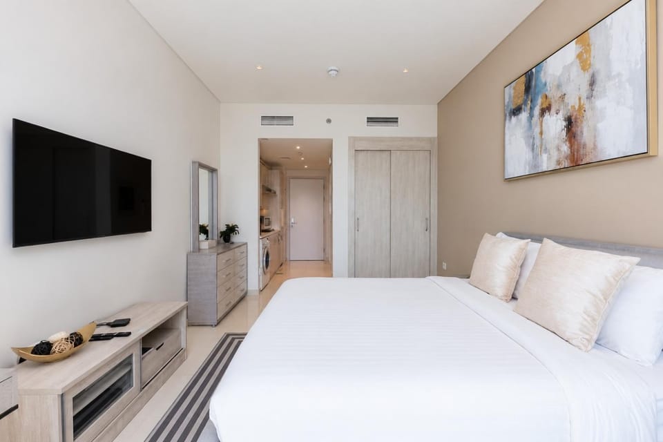 Luxury Studio with Atlantis The Royal View Apartment in Dubai