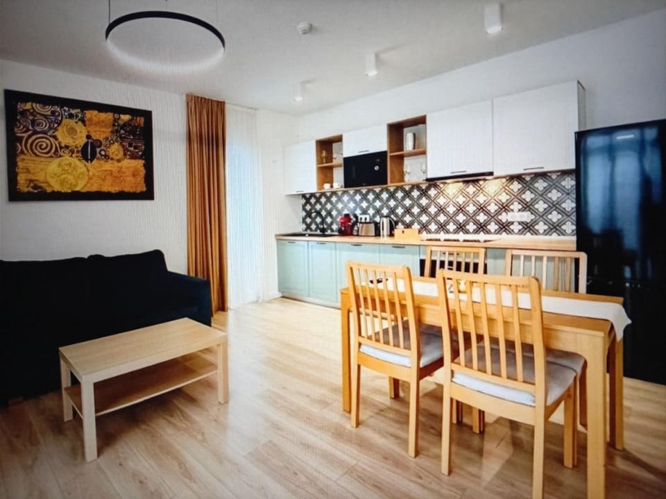Moderni huoneisto viihtyisään majoittumiseen ja rauhallisiin hetkiin poissa kotoa Apartment in Rovaniemi