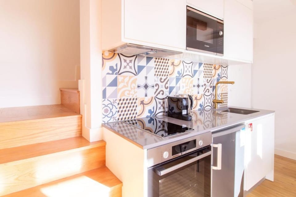 Caldeireiros 95 H Apartment in Porto