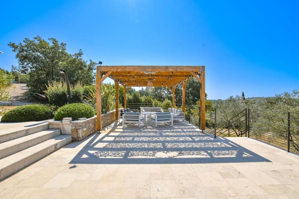 La Jouvence - Villa de luxe avec piscine à débordement Villa in Flayosc