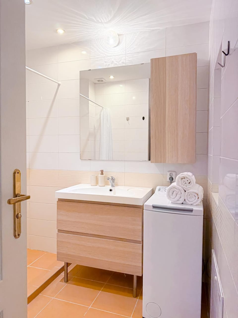 Bunny 3BDR Apartment 80 m2 Apartment in Prague