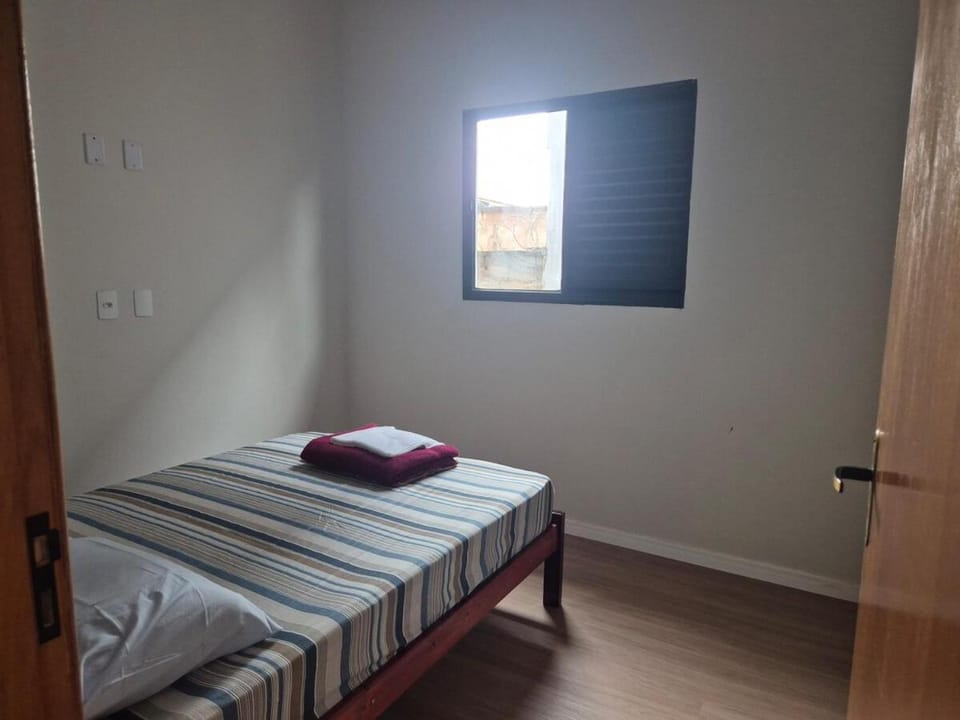 Casa com garagem em Monte Carmelo Apartment in State of Goiás
