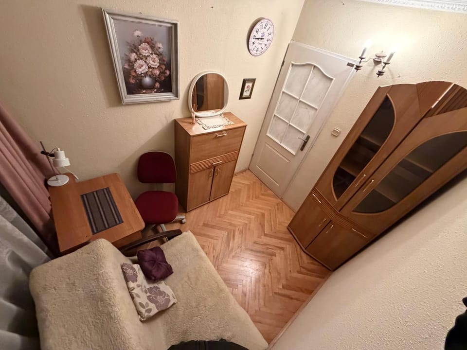 Bed, Photo of the whole room, Bedroom, wardrobe
