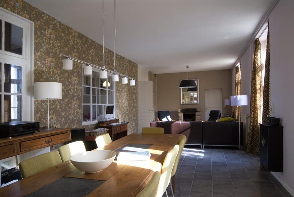 Property building, Living room