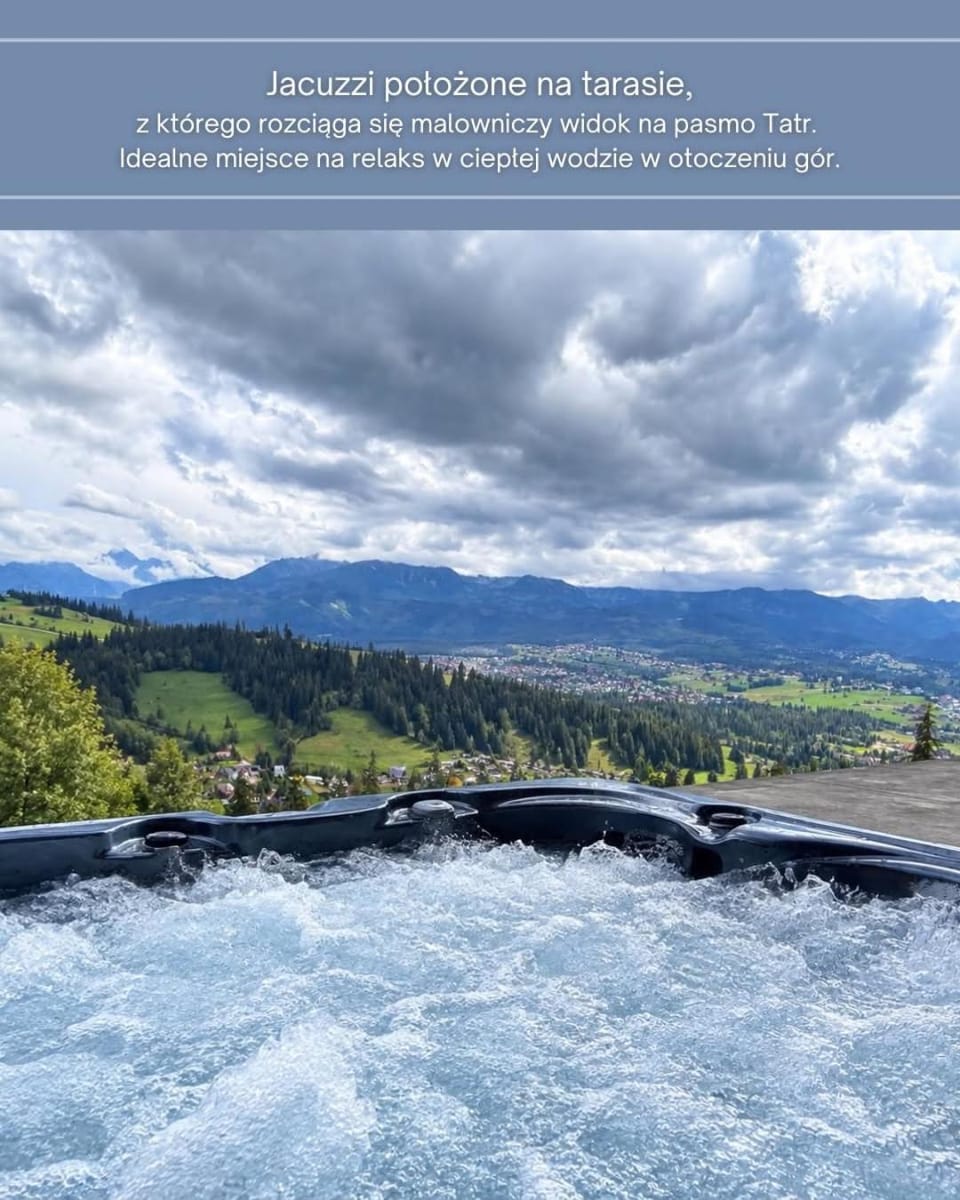 Day, Natural landscape, Hot Tub, Mountain view
