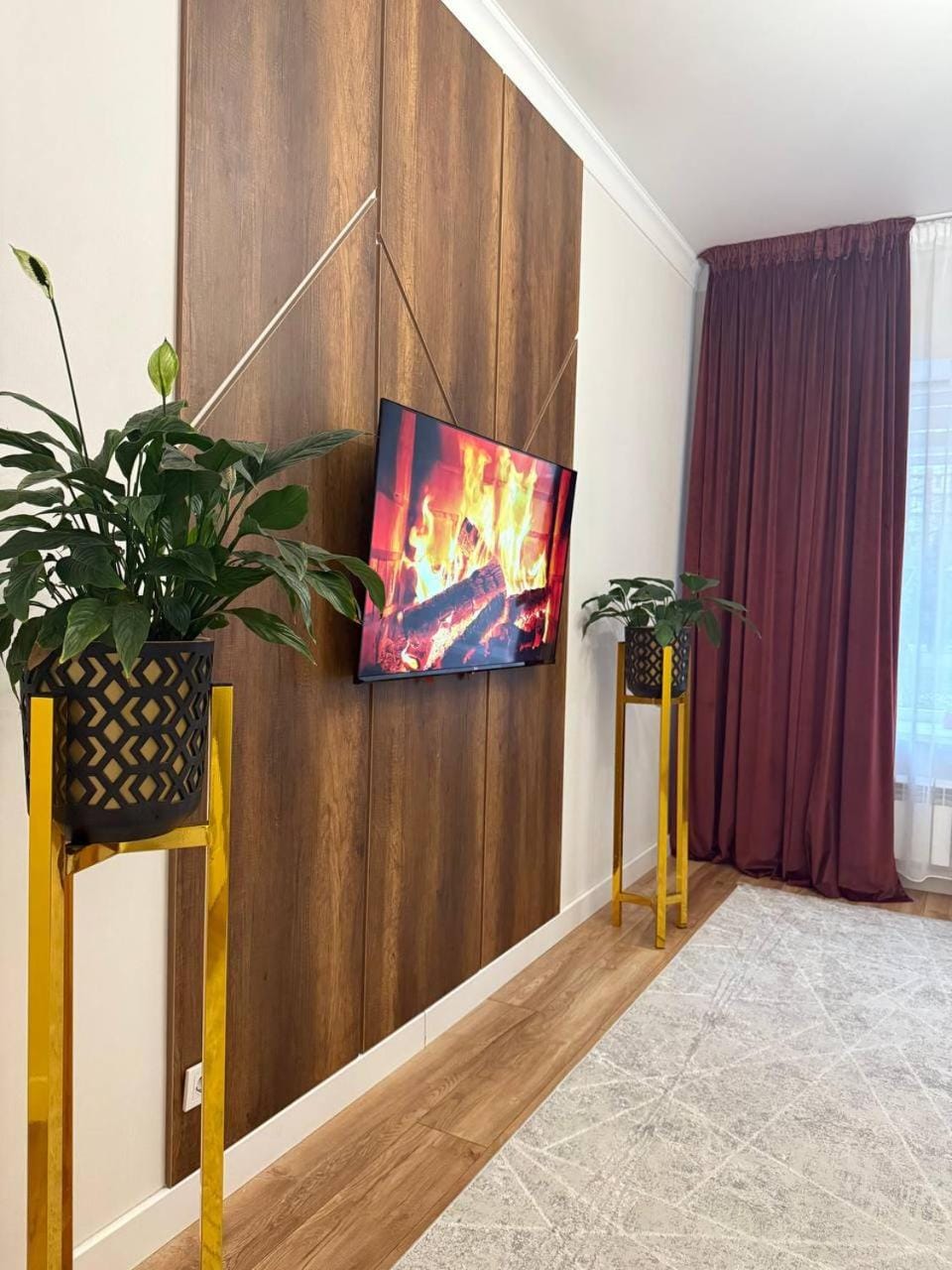 Communal lounge/ TV room, TV and multimedia, Decorative detail