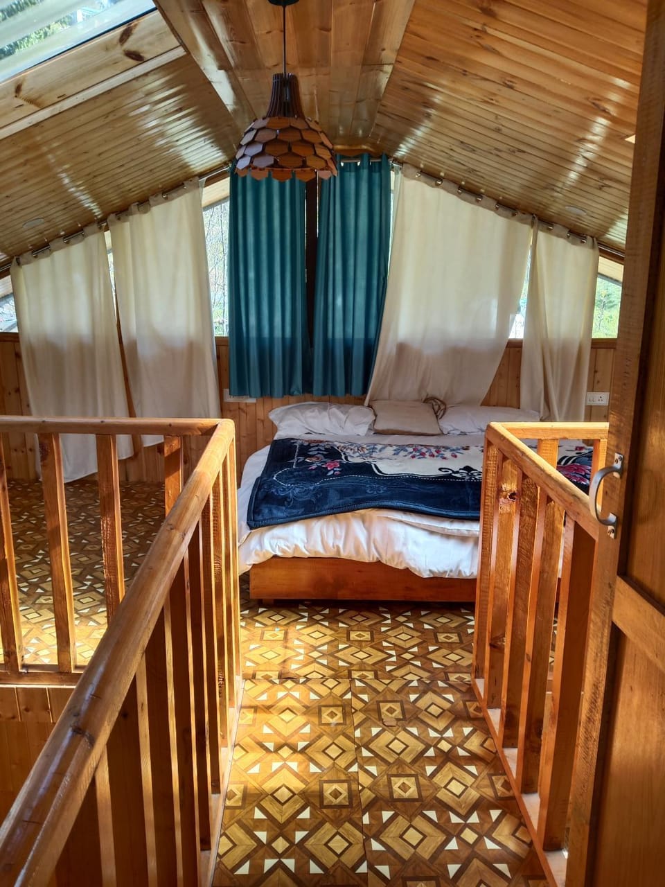 Lavish Homestay and cottage House in Himachal Pradesh