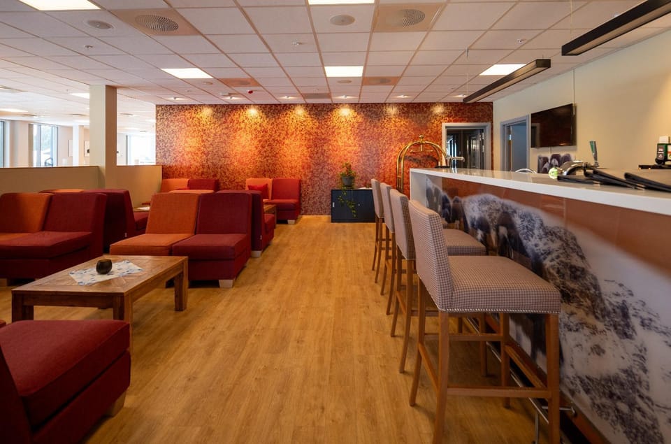 Lounge or bar