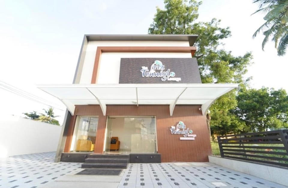 TTA Tenninglo lounge Hotel in Coimbatore