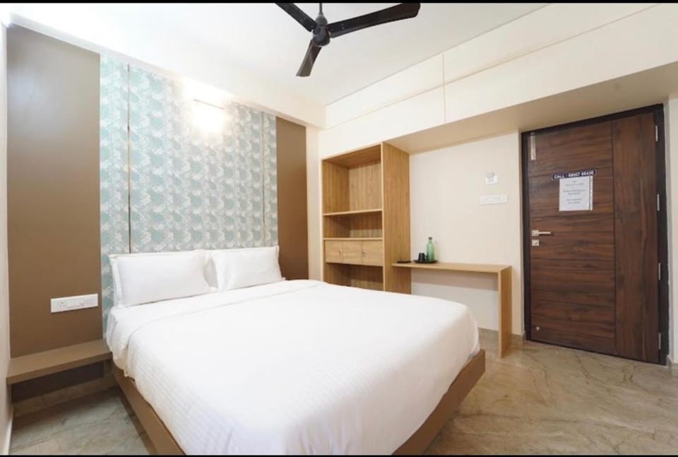 TTA Tenninglo lounge Hotel in Coimbatore
