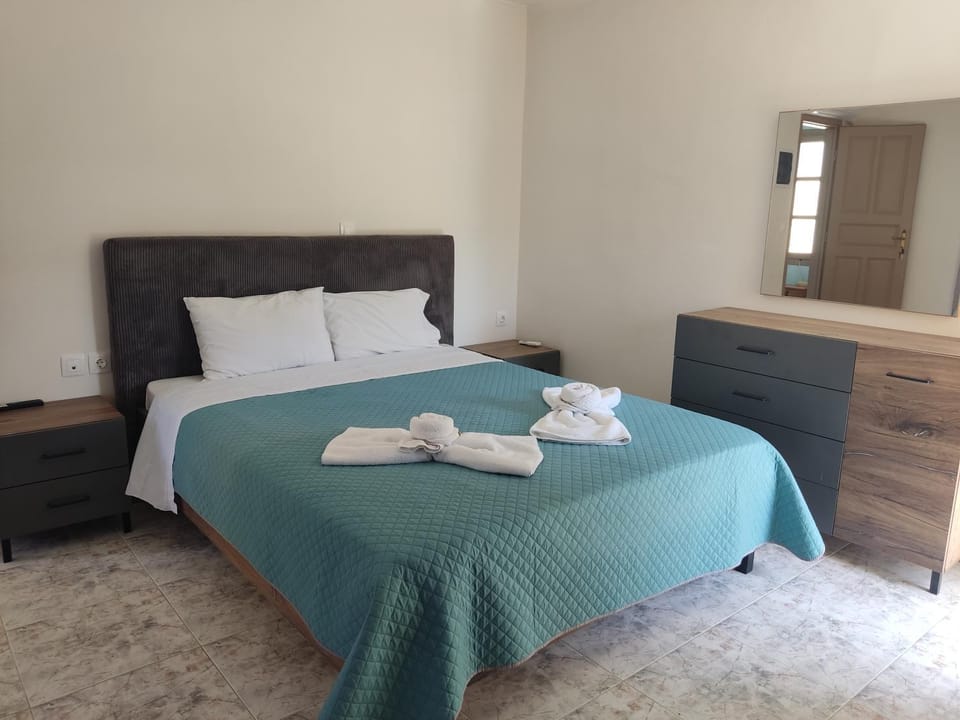 ΕΛΕΝΑ House in Decentralized Administration of the Aegean