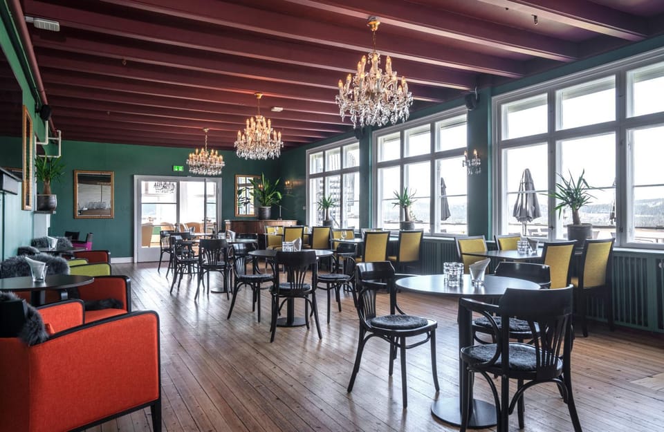 Restaurant/places to eat