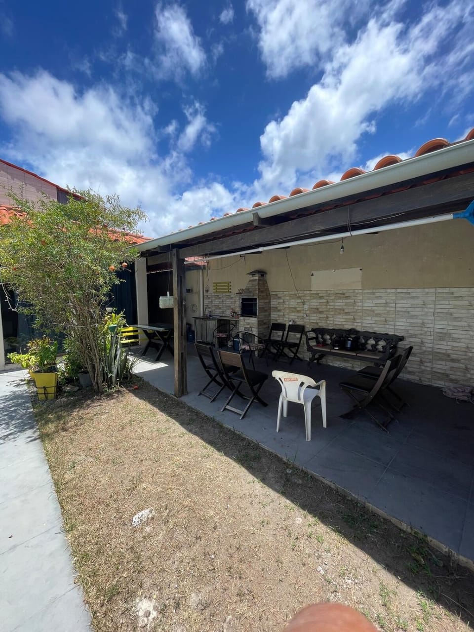 Casa - Mansão com piscina, churrasqueira e 4 quartos área externa grande House in Arembepe