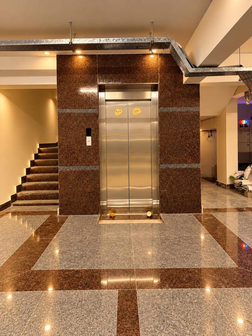 elevator