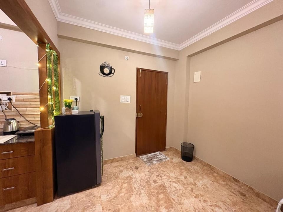 1BHK Homestay in BTM 2nd Stage Apartment in Bengaluru