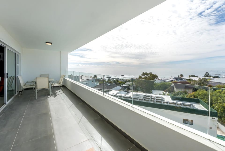 Crown Jewel of Camps Bay Apartment in Camps Bay
