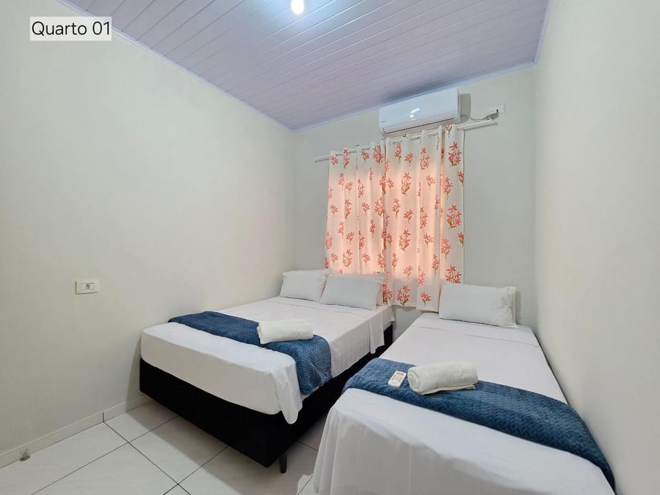 Family-friendly home for 12 people, 5 minutes from the city center House in Foz do Iguaçu