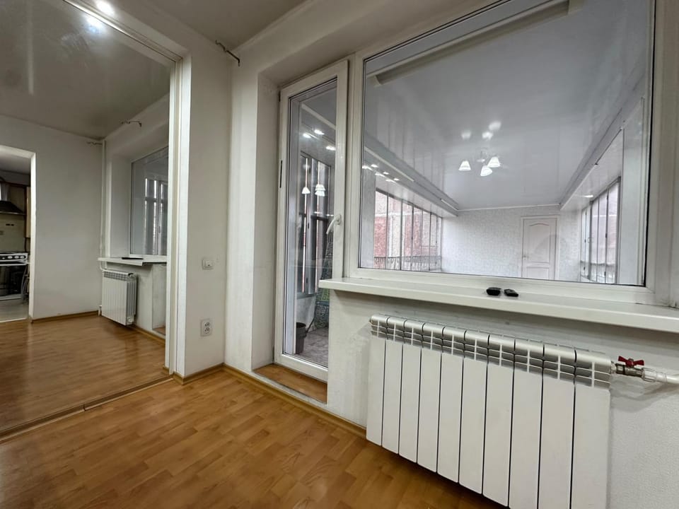 Букетова 65, просторная двушка возле Центрального Парка Apartment in Kazakhstan