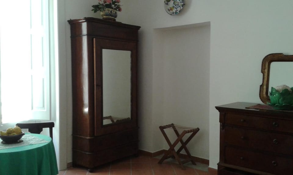 Giga 5 Bed and Breakfast in Sorrento