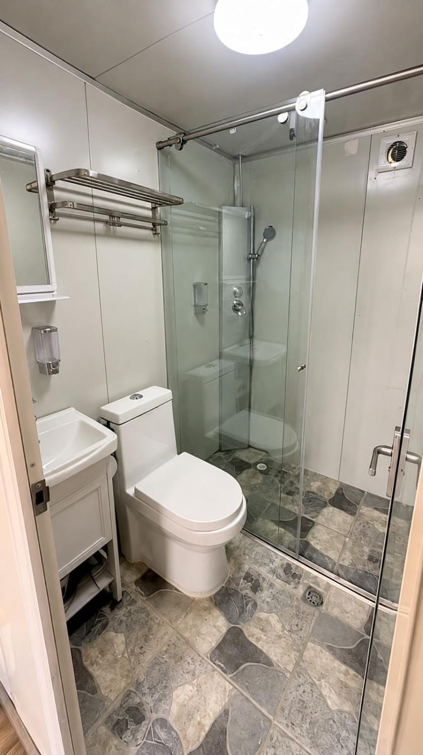 Shower, Bathroom