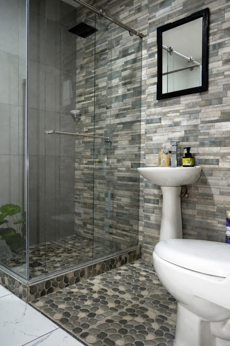 Shower, Toilet, Bathroom
