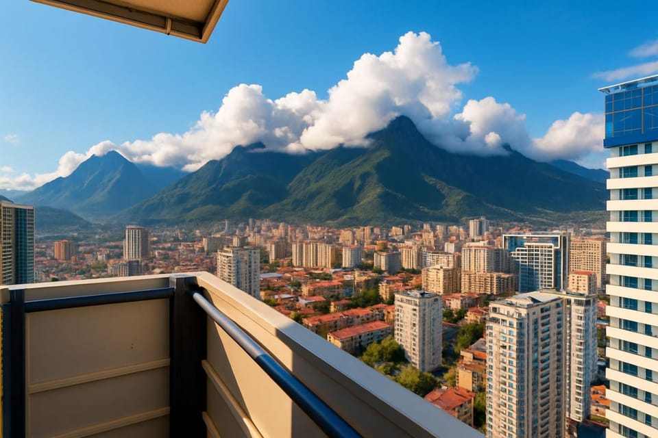 Property building, Nearby landmark, Day, Natural landscape, Bird's eye view, City view, Mountain view