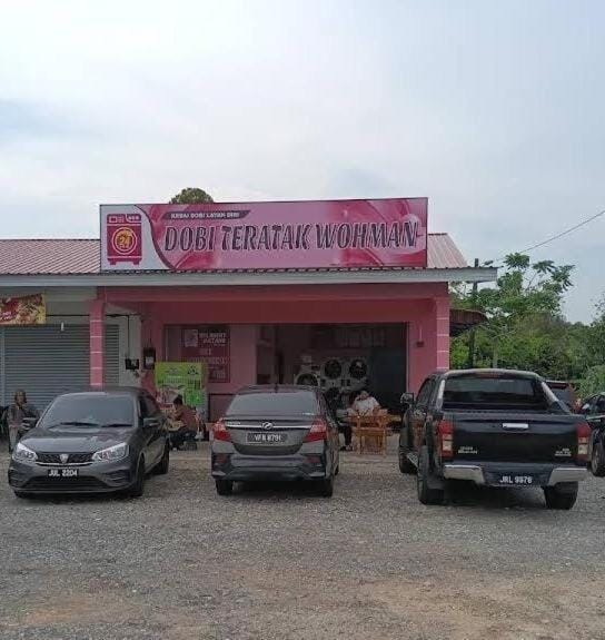 Homestay Teratak Wohman House in Johor