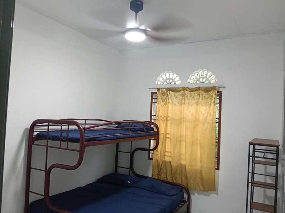 Homestay Teratak Wohman House in Johor