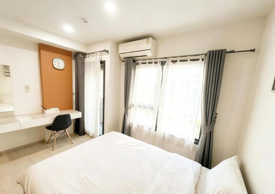 B6 studio,临近尚泰商场,安静社区,24小时安保,免费泳池,健身房,工作室,可停车,WiFi Apartment in Chiang Mai