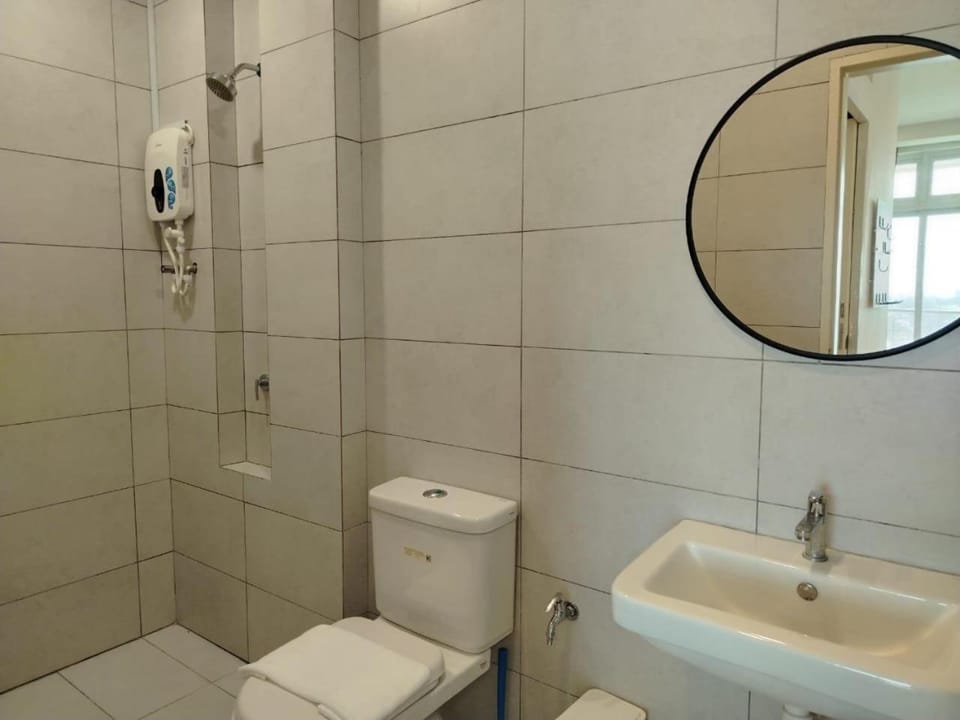 Kuching Suite Ace at Riverine Diamond Apartment in Kuching