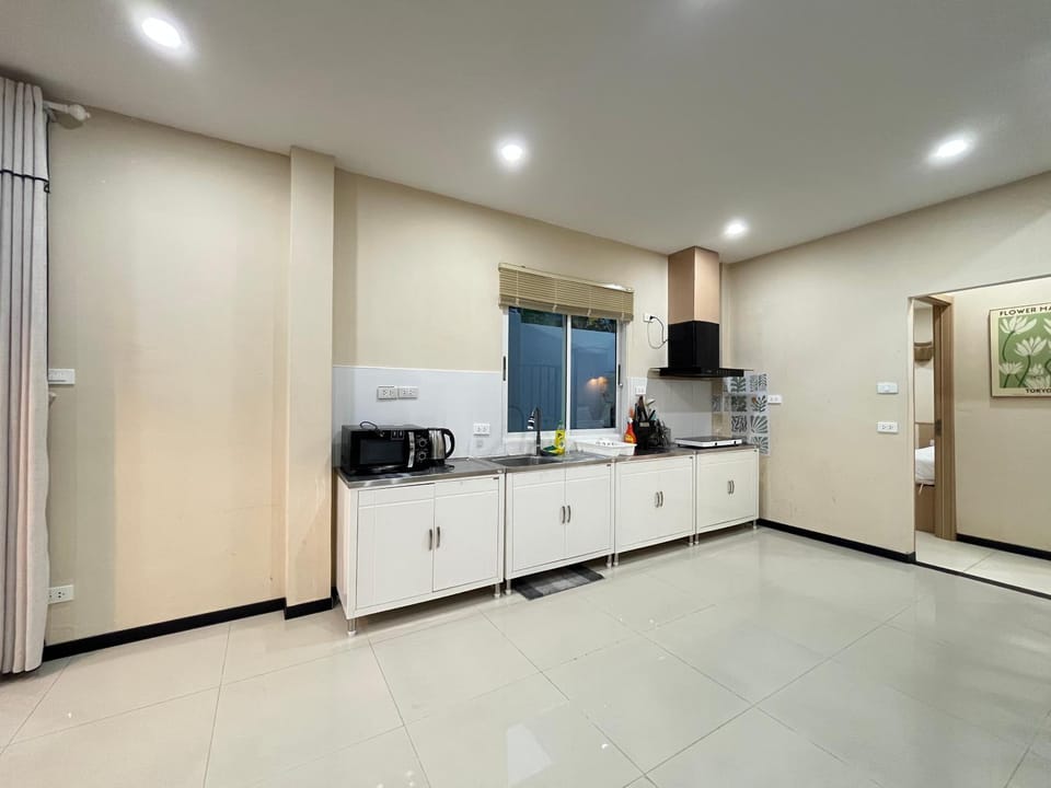 south pattaya 6BR villa Villa in Pattaya City