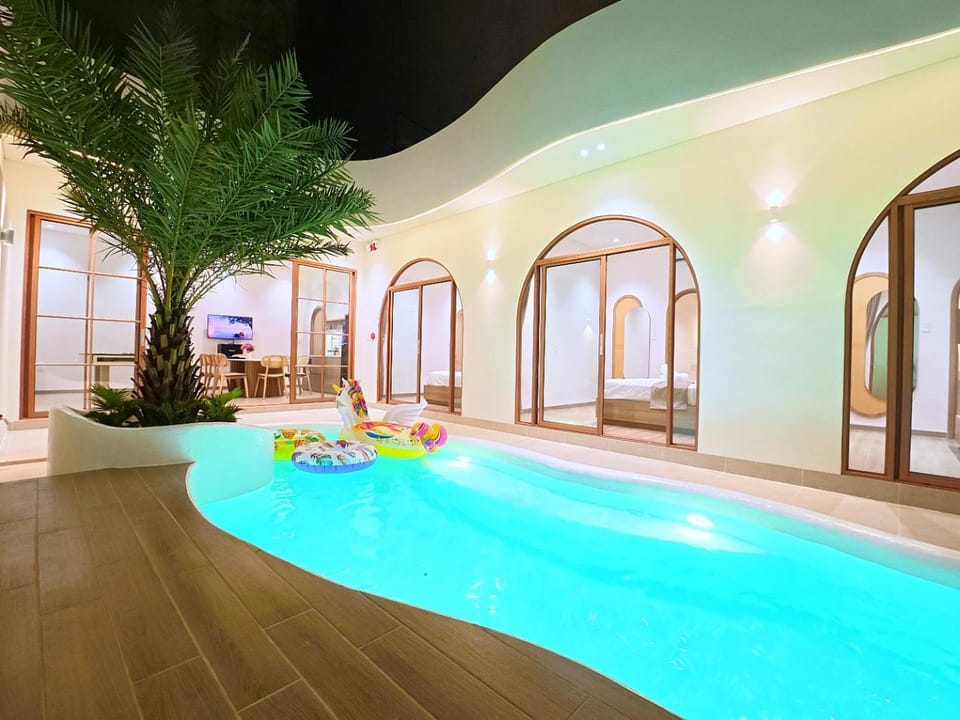 CASA VILLA PALMA - Trệt Không Lầu Gần Cột Cờ Bãi Sau Villa in Vung Tau