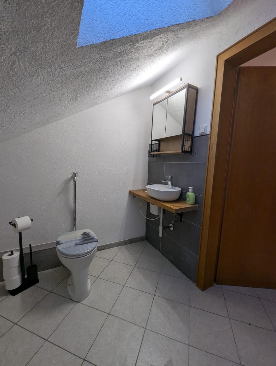 Toilet, Bathroom