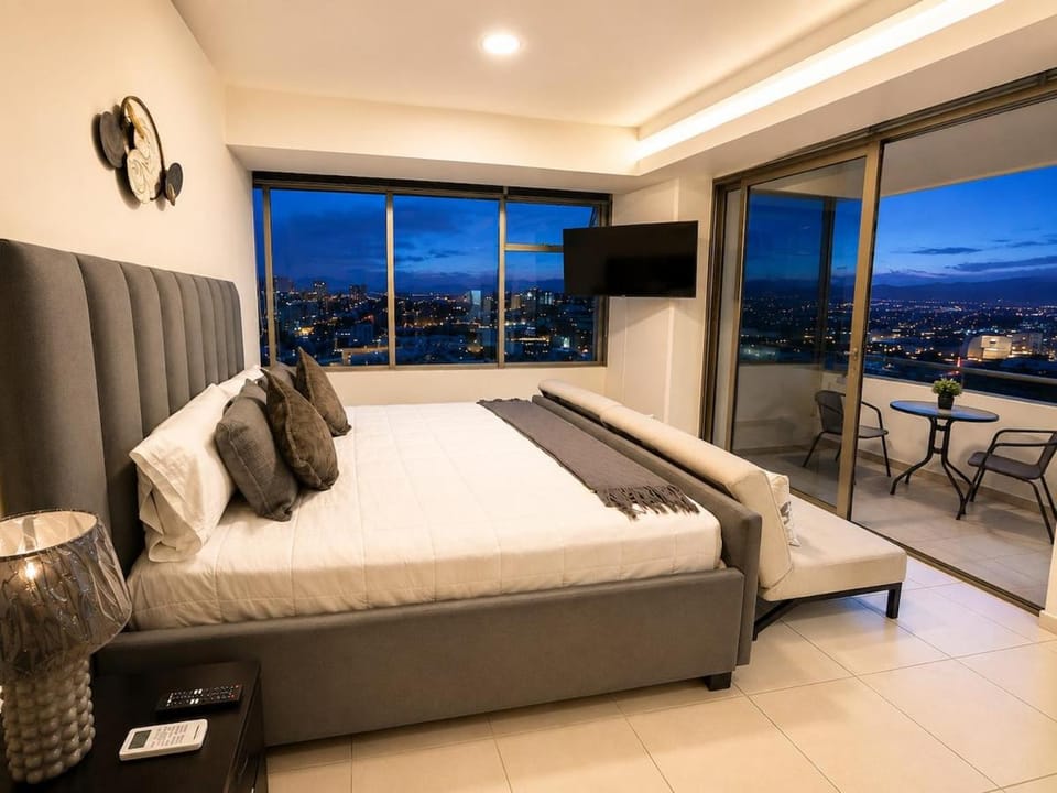 Luxury 2BR Apartment in front of US Embassy Apartment in Tegucigalpa