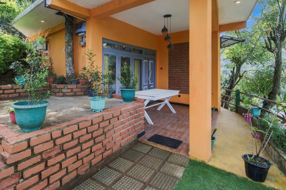 Property building, Garden
