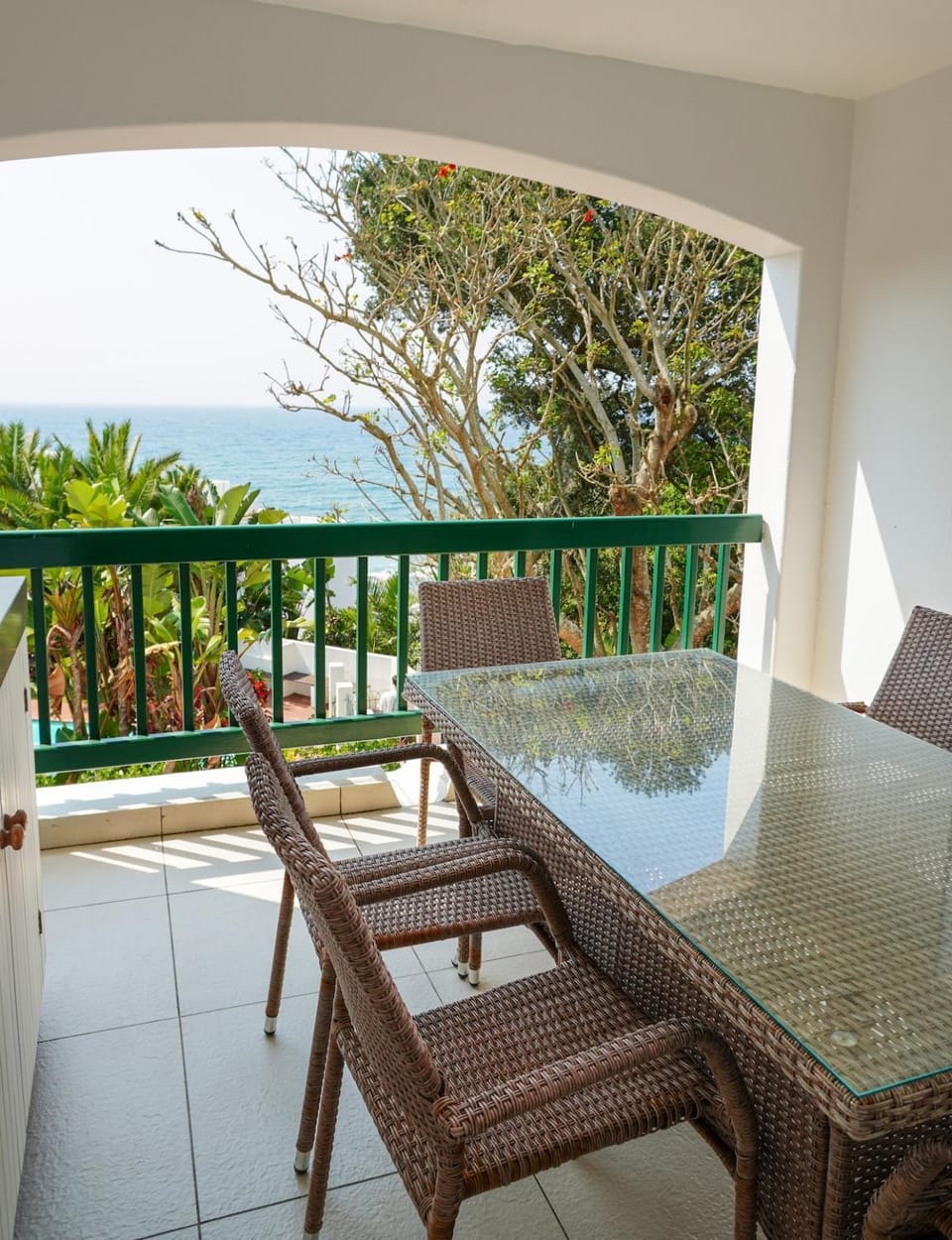 The Salti Greek Santorini Apartment in Dolphin Coast