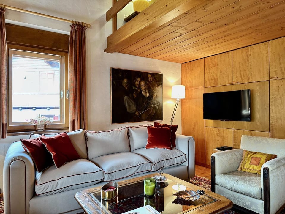 Classy 3 bedroom few steps from centre Apartment in Cortina d Ampezzo