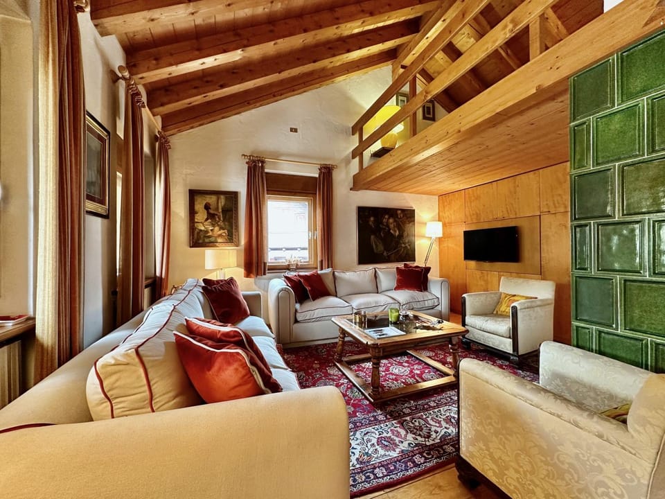 Classy 3 bedroom few steps from centre Apartment in Cortina d Ampezzo