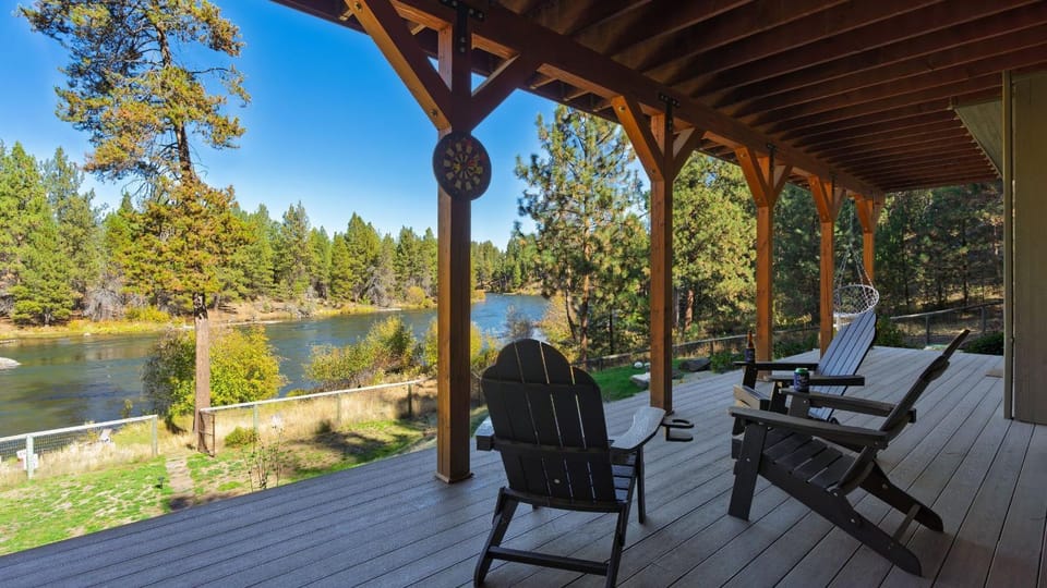 Patio, River view, Area and facilities