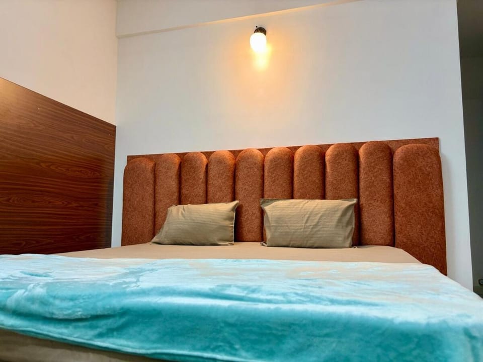 Ac Luxe flat with Balcony 406 Apartment in Bengaluru