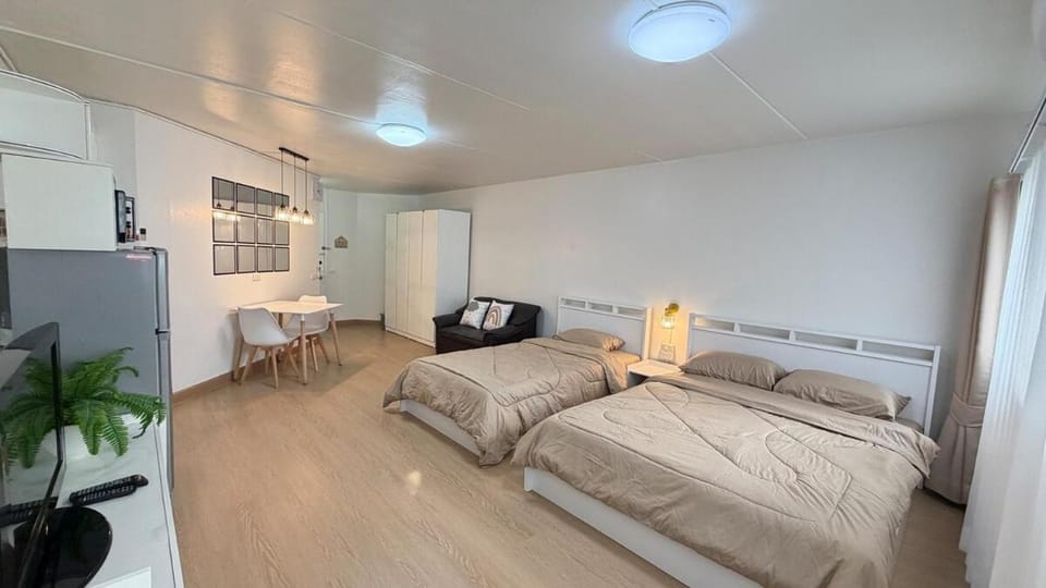 C9 Citrine Amber Suite, Popular Muang Thong Apartment in Thailand