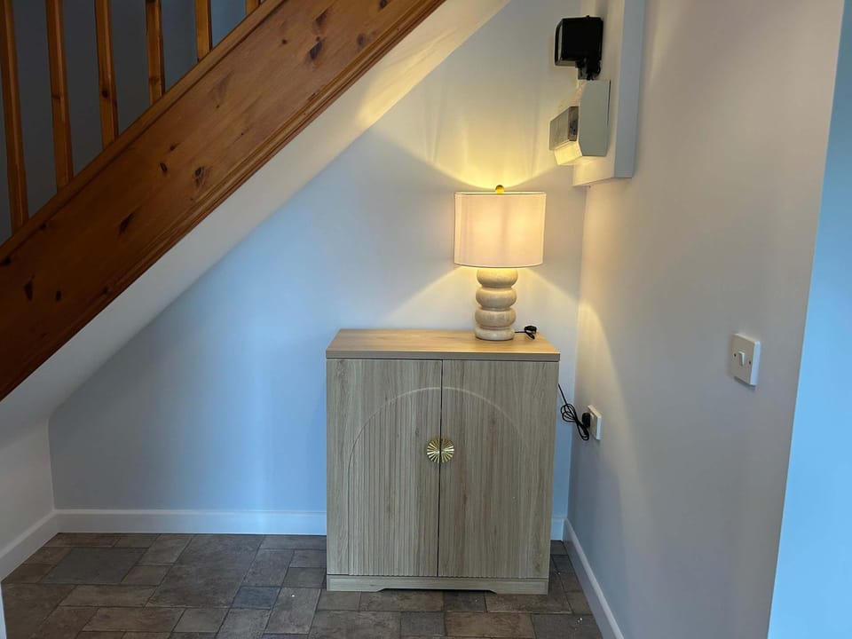 2 Bed Fair Oak Annexe Sleeps 4 Parking House in Eastleigh District