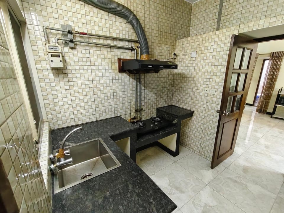 Royal Palace Apartment in Dhaka