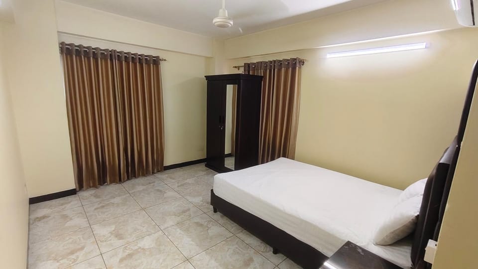 Royal Palace Apartment in Dhaka
